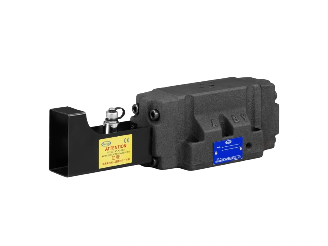 HD-***-G04-P-D-P Spool Position Monitored Directional Valve
